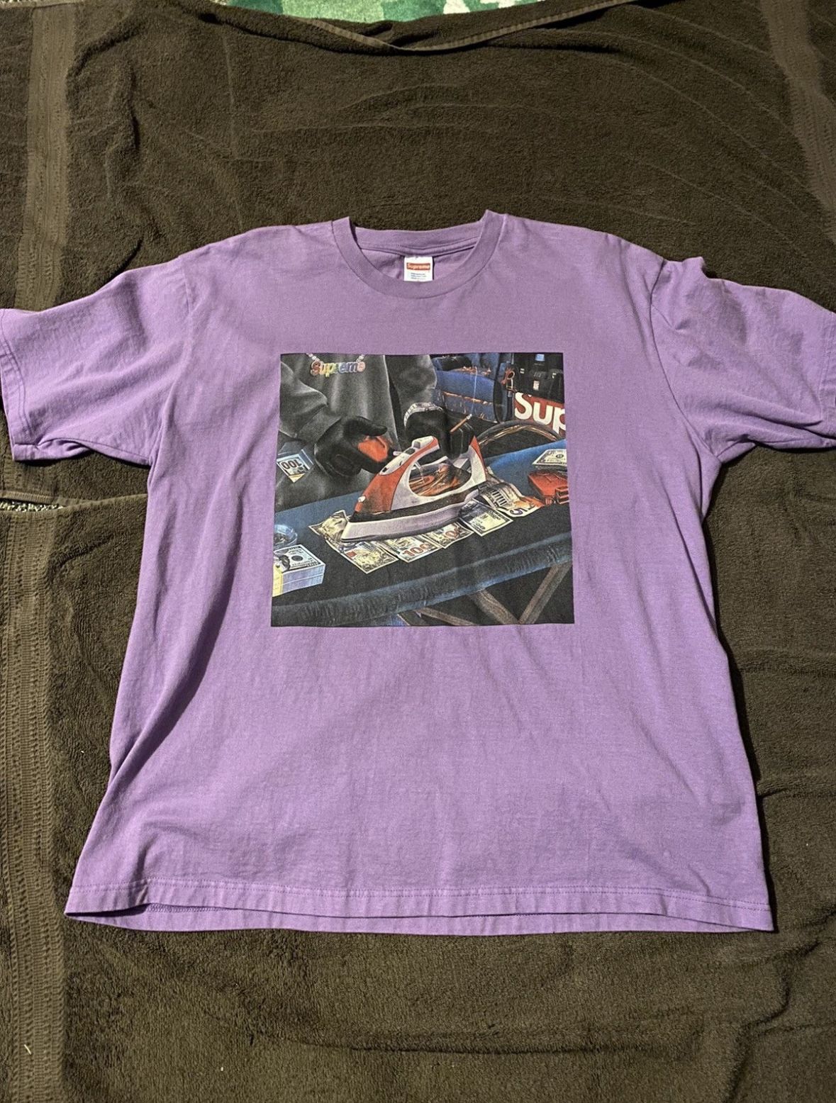 Supreme Gas tee ‘purple’
