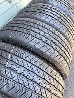 275/60/20 Hankook 📍📍 Vendo un set de llantas con 80% de vida las 4 📍🌟