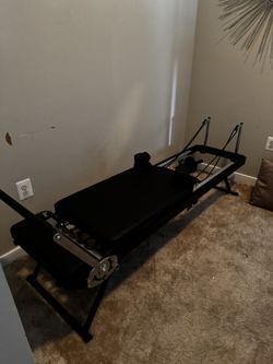 Foldable Full Pilates Reformer – Adjustable Strength & Weights – Never Used