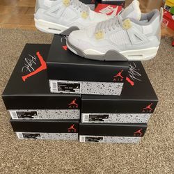 Air Jordan 4 Retro SE Craft Photon Dust Size 5-7Y