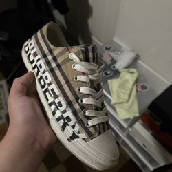 Burberry Shoes