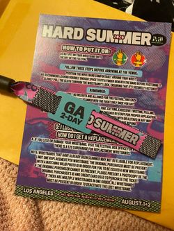 HARD SUMMER TICKET