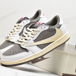 Jordan 1 Low Travis Scott Reverse Mocha 225