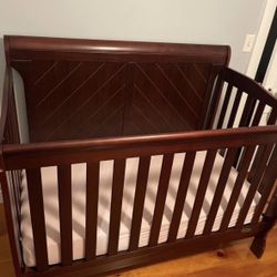 Nursery Crib/Rocking Chair