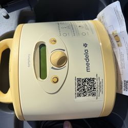 Breast pump