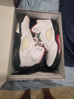 Jordan 5 fire reds