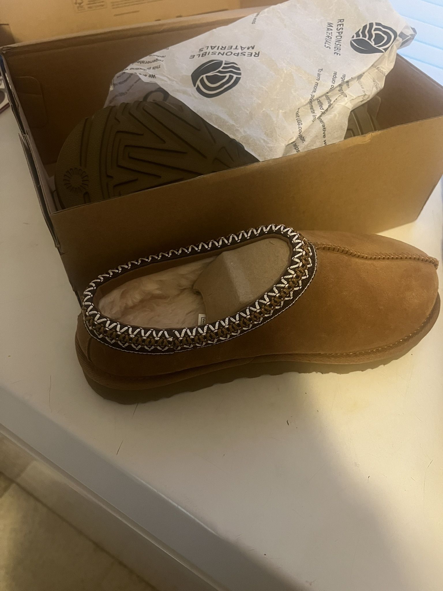 Tasman uggs
