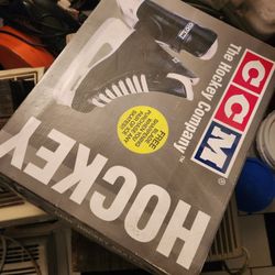 Ice Scating Shoes  Size 6