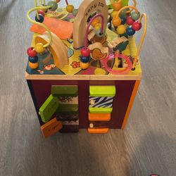 B. Zany  Zoo Kids Activity Square 