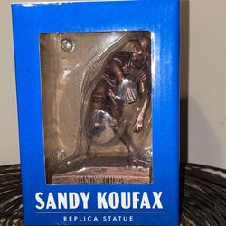 Sandy koufax Replica Statue