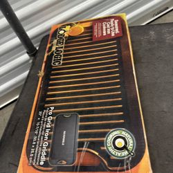 Lodge Logic Cast Iron Pro Grid Griddle Large 20" by 10-7/16" 