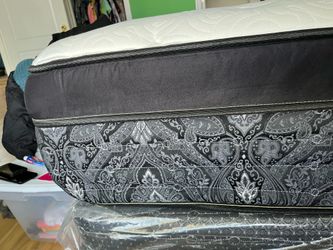 Queen Size Bed for Sale