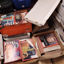 Thousands Of Life/Look And Time Magazines