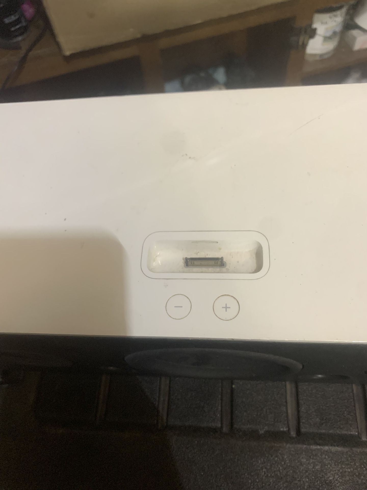 I Pod Station Speaker Older But It Sound Crazy Nice .