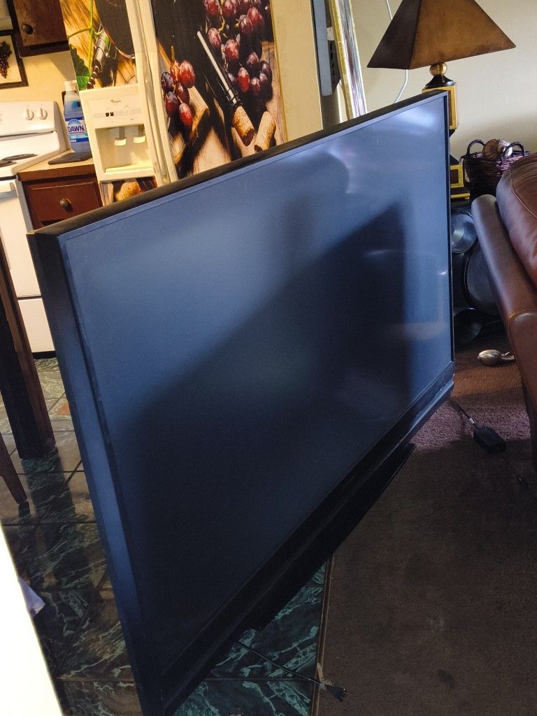 72 Inch TV GREAT CONDITION MUST GO