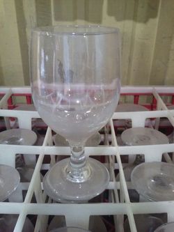 25 Wine/Beverage Glasses with storage rack designed for restaurants