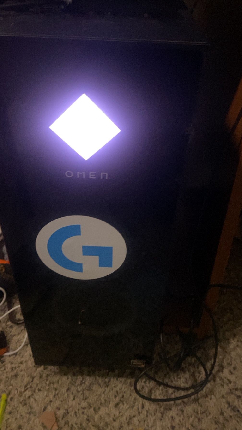 Gaming PC OMEN With Microphone