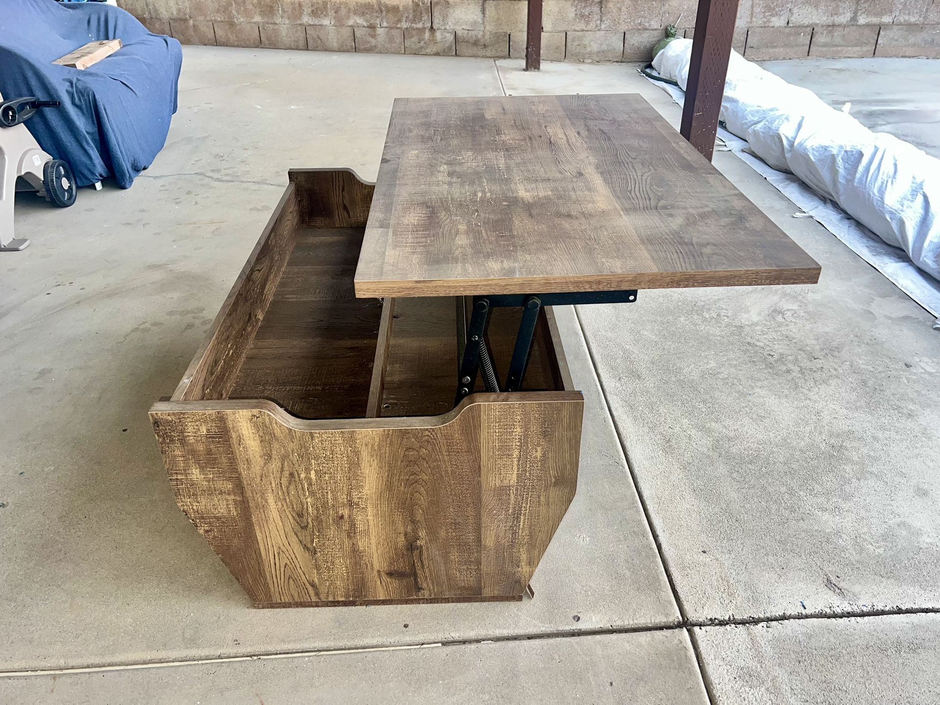 Wood Coffee/lounge Table 
