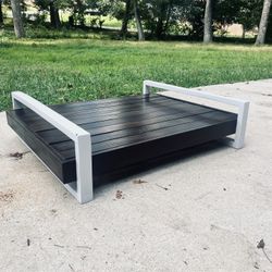 Modern Pet Bed 