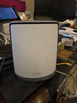 Netgear Orbi 850 Router And 1 satellite