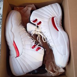 Jordan 12. Twist Size 11