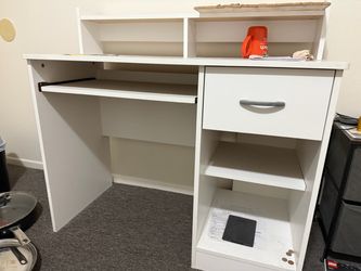 A desk for free