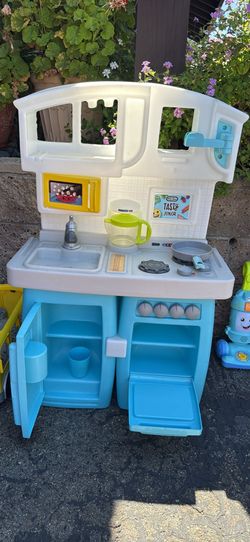 Kids kitchen