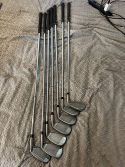 Men’s Left Handed Golf Clubs