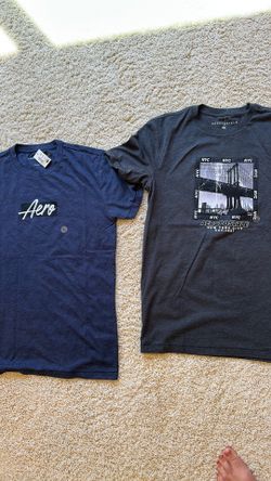 Men’s T-shirts size small New