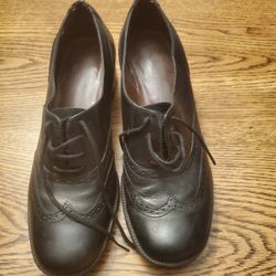 Naturalizer Lace Up Leather Upper