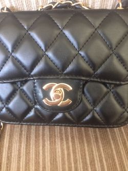 Mini cross body