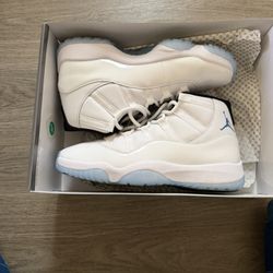 AIR JORDAN 11 RETRO