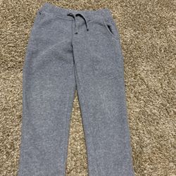 Boys Carter soft sweatpants size 5T