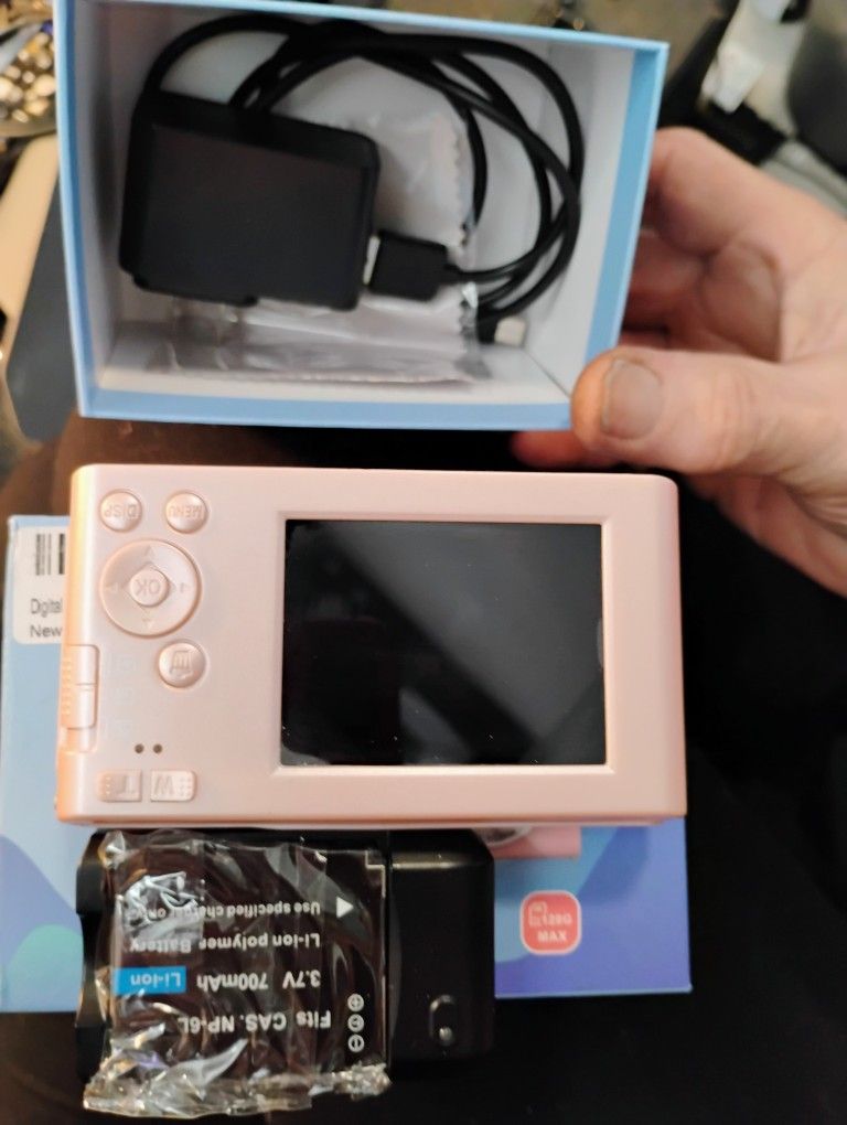 Digital Camera