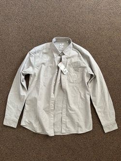 Uniqlo Oxford Slim Fit Long Sleeve Size Medium Gray Brand new