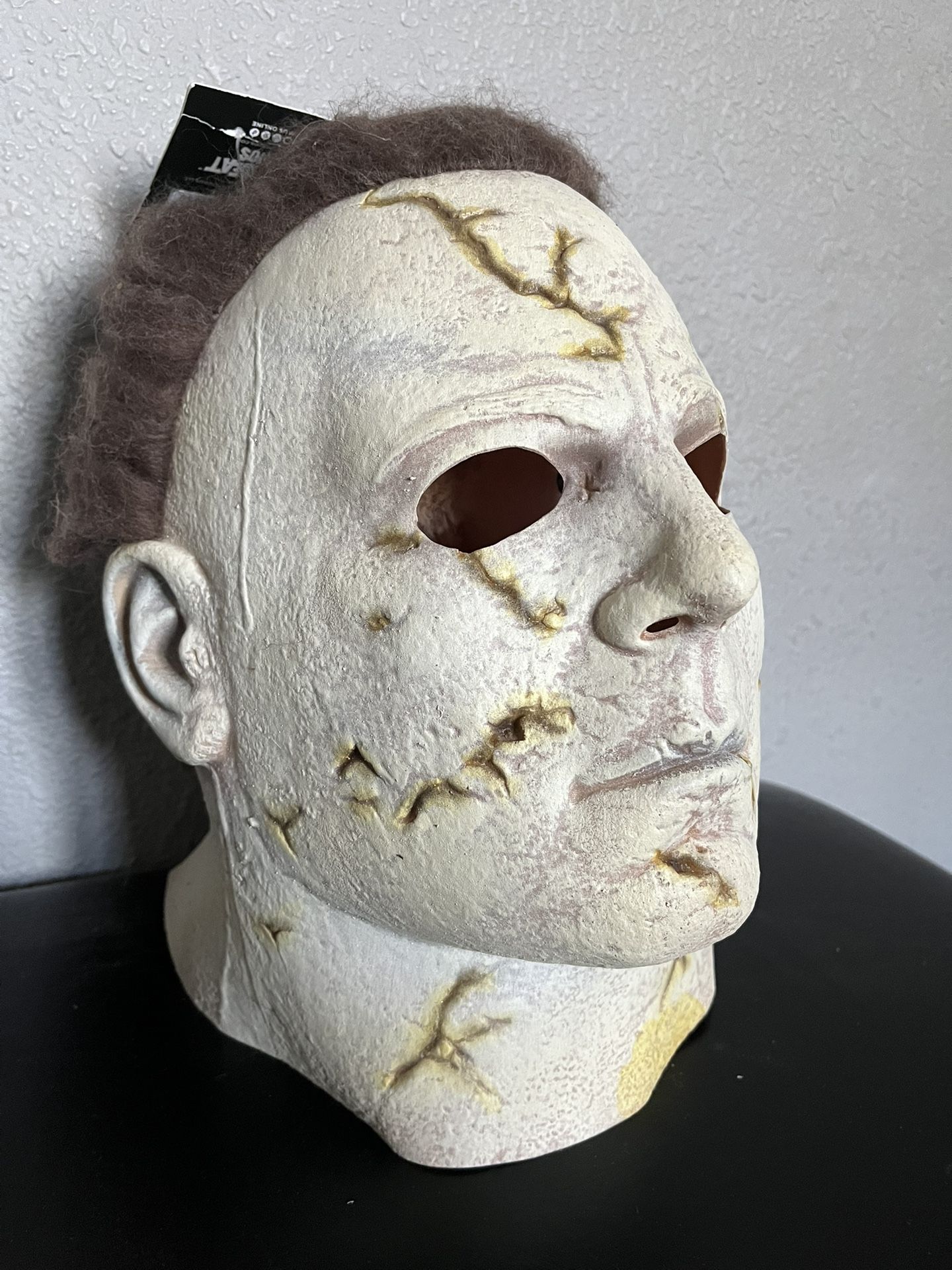 HALLOWEEN MASK π