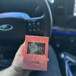 Valentino Coral Fantasy 