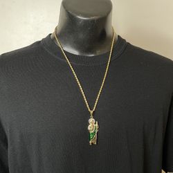 San Judas Gold Chain And Charm