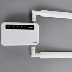 CSG M106 LTE Router | 4G LTE | High-Speed WiFi | Unlocked