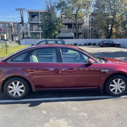 2008 Ford Taurus