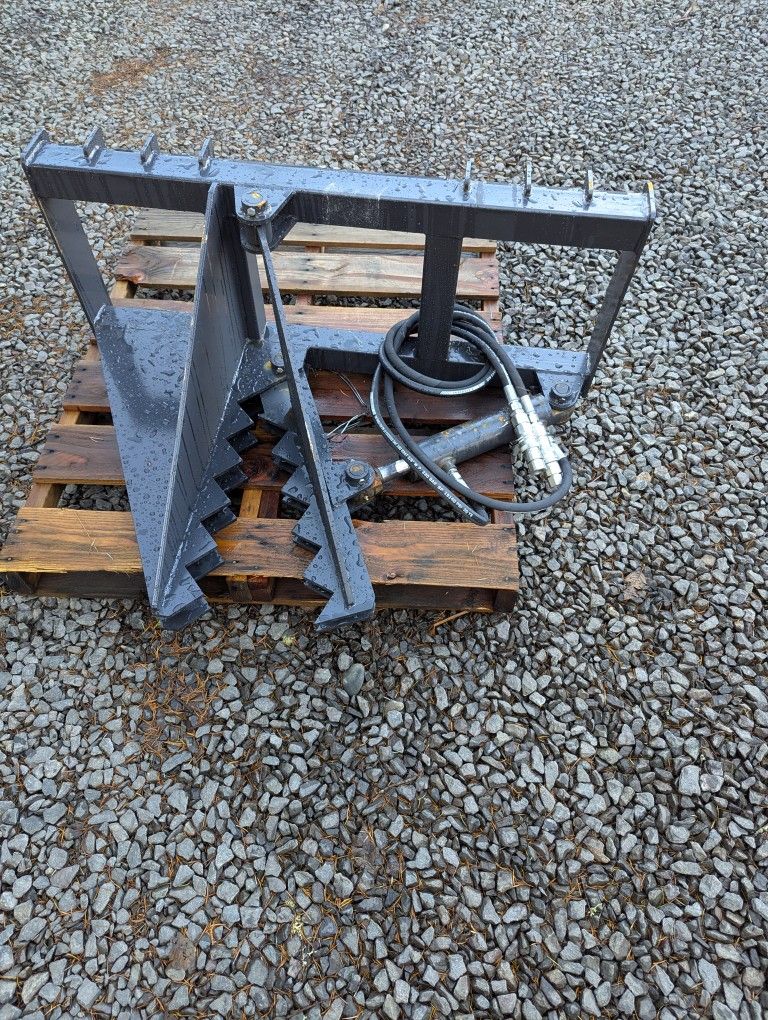 Skid Steer or Tractor Tree / Post Puller