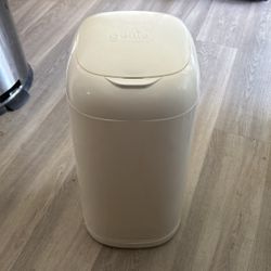 Diaper Genie 