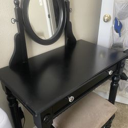 Makeup vanity 