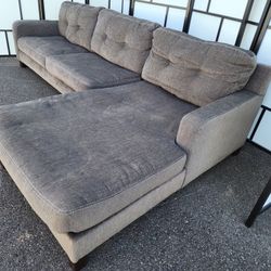 Sectional Couch With Delivery 