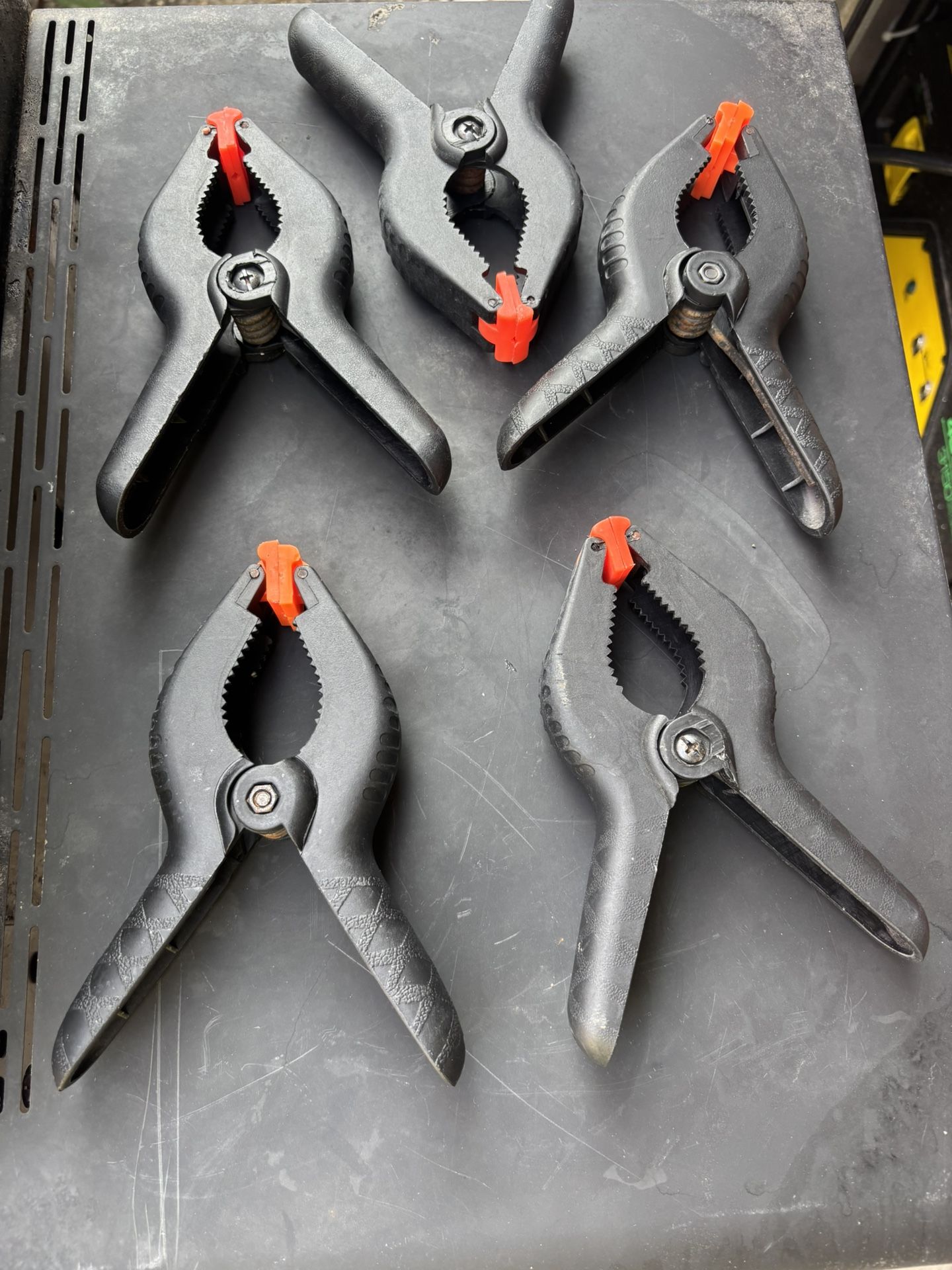 Squeeze Clamps Large 6 Count