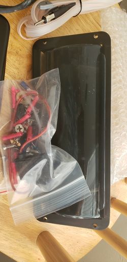 JENSEN MARINE STEREO HOUSING