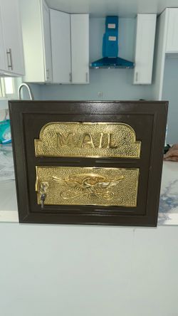 Mail box