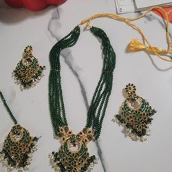 Indian Bollywood Style Kundan Set