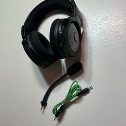 Xbox 360 “ Light up” Ear Phones 
