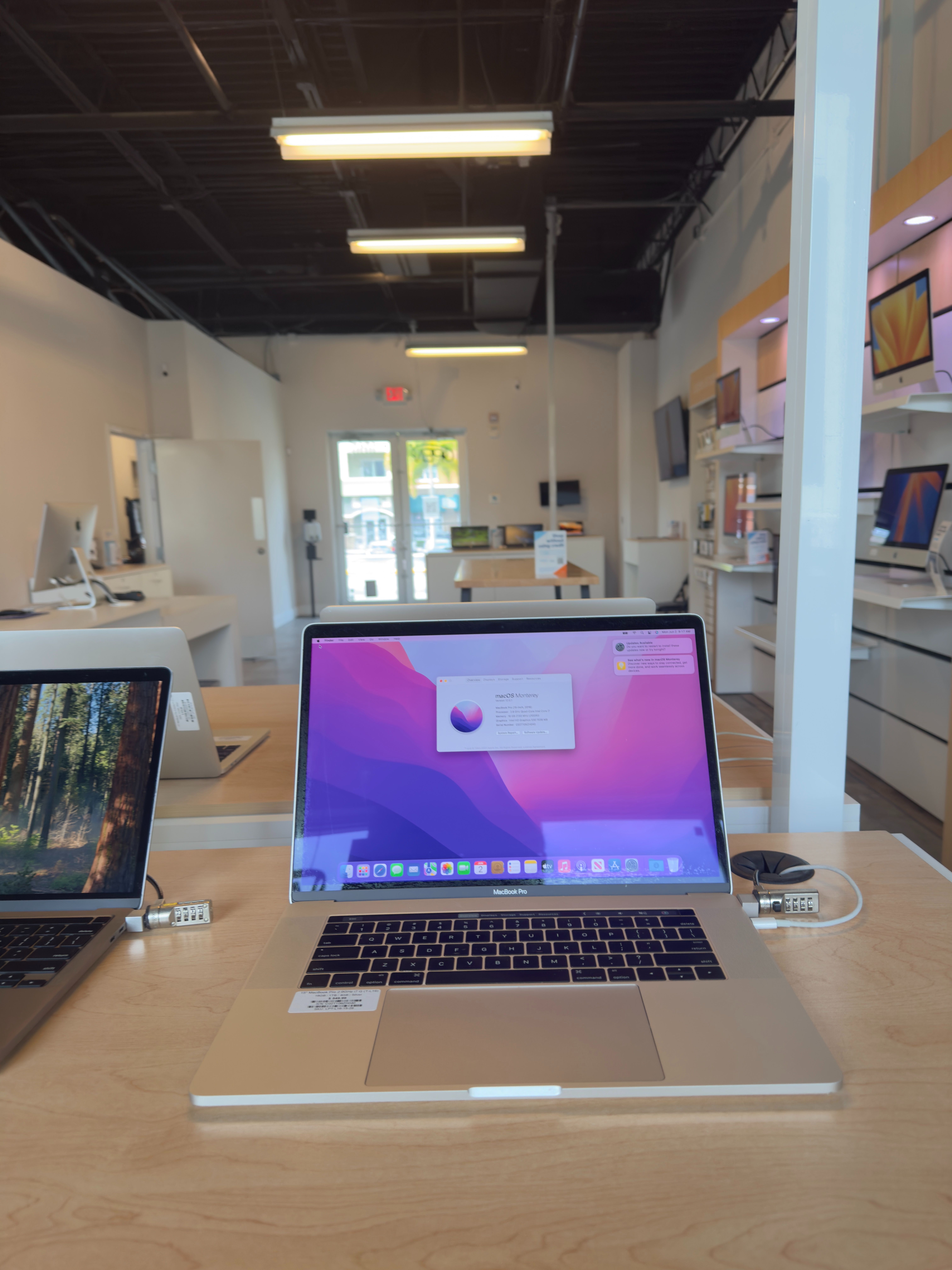 💻 Late-2016 15” MacBook Pro – 2.9GHz i7 / 16GB RAM / 1TB SSD / 4GB Radeon GPU
